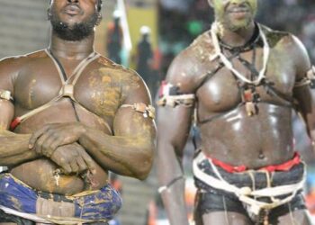 LUTTE SENEGALAISE – MODOU LO vs SITEU EN NOVEMBRE : La crédibilité du combat royal en question !