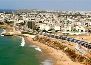 ARRÊT DES CONSTRUCTIONS SUR LE DOMAINE PUBLIC MARITIME : Pourquoi le Littoral intéresse-t-­il le nouveau régime ?