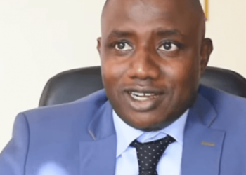 YORO DIA, ANCIEN CONSEILLER DE MACKY SALL : « Le souverain complexe d’infériorité du blanc a encore de beaux jours à Pastef »