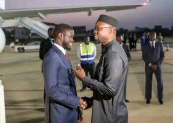 FACE AU REFUS DE SONKO DE FAIRE SA DPG : Diomaye bouche les trous