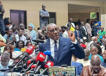 LIVRE-BILAN DES 12 ANS DE GOUVERNANCE : BBY immortalise Macky Sall et égratigne le nouveau régime