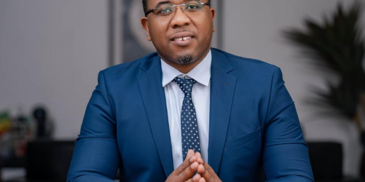 SILENCE DES AUTORITES APRES MORT DE DIZAINES DE SENEGALAIS DANS DEUX DRAMES : « Une absence de leadership flagrante ! », dixit Bougane Gueye