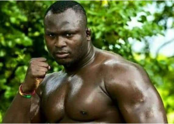 TROPHÉES ANPS / ÉLU MEILLEUR LUTTEUR AVEC FRAPPE : Modou Lô sacré pour la 3ème fois  