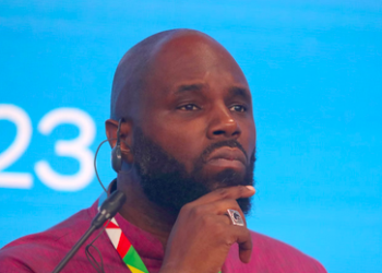 EN DEPLACEMENT A PARIS : L’activiste Kemi Seba arrêté !