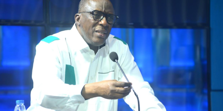 CHEIKH OUMAR ANNE SUR LE TRIOMPHE DE PASTEF AUX LÉGISLATIVES : « C’est une confirmation au rabais de la victoire de Diomaye »