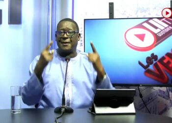 Rapports Cour des comptes : Babacar Dione raille Sonko : Ratatati rek 😂😂 défaguo sakh bène brique😂😂