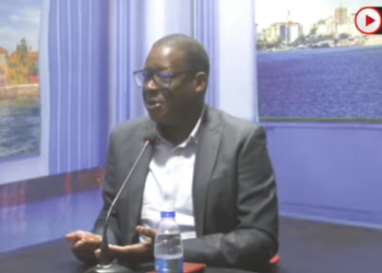 Babacar Dione sur le retrait des bases françaises en Afrique: « Wakhtane nagnou😱Pr Diomaye ak Macron😱