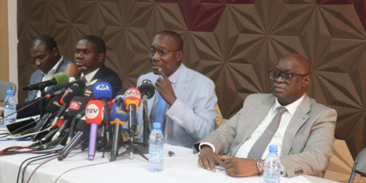 AFFAIRE FARBA Ngom : Ses avocats dénoncent un règlement de compte politique