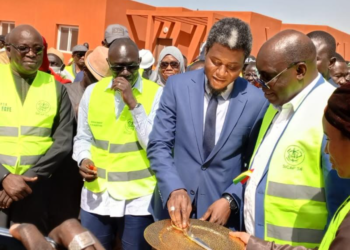 Lotissement SICAP LAC ROSE : Remise des clés des villas à 100 ayants droit par la SICAP SA