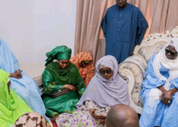 POROKHANE : La première dame Marie Khone Faye reçue par Serigne Mountakha