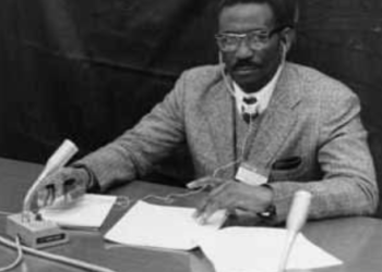 CONTRIBUTION / 7 FÉVRIER 1986 – 7 FÉVRIER 2025 : HOMMAGE AU PR. CHEIKH ANTA DIOP : Le restaurateur de la conscience noire et pionnier l’Afrocentricité