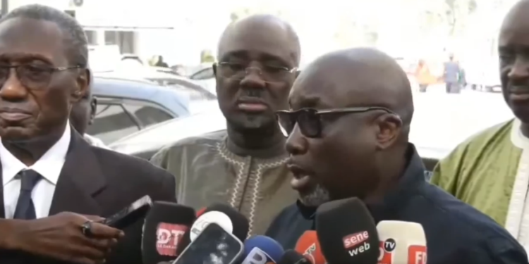 Dernière minute : Farba Ngom et ses avocats à la DIC, pour récupérer sa convocation