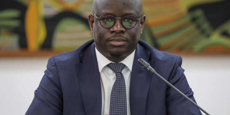 SORTIE DU MINISTRE DES FINANCES DEVANT LES DÉPUTÉS : Y a-t-il un malaise au sein du gouvernement ?