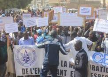 NÉGOCIATIONS AVEC LA PRIMATURE, DISPARITION DU DÉCRET SUR L’ALLOCATION DE RETRAITE : Le SAES dément le ministre de tutelle et annonce 48 heures de grèves !