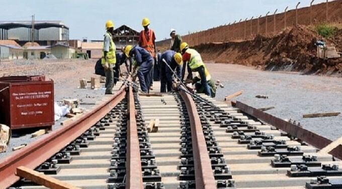 CHEMIN DE FER : L’Etat annonce un programme de construction de 2000 kilomètres de voies