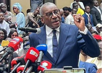 EMPRISONNEMENT DE FARBA NGOM : L’APR parle de « l’exécution d’une commande politique » du PM Ousmane Sonko