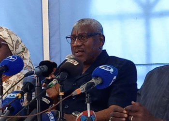 SIGNATURE DU PACTE SOCIAL : LE FRONT SYNDICAL SE BRAQUE