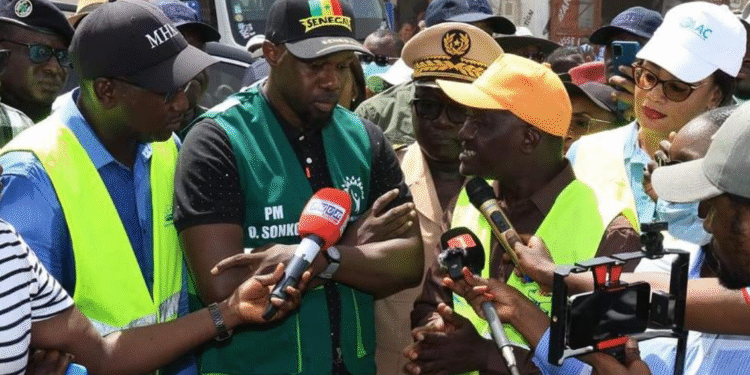 CIVISME : Exit « Sétal Sunu Rèew » et place à « Sétal Sunu Rèew ak Koom Koom »