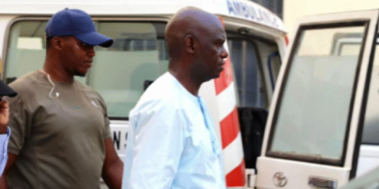 Axe Louga–Saint-Louis : Mansour Faye indemne après un accident