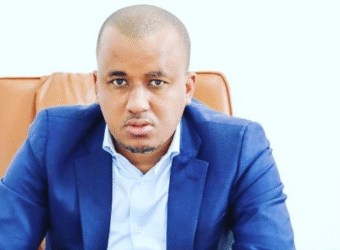 Tribunal de Dakar : Oumar Sow condamné à 1 mois de prison ferme pour diffusion de fausses nouvelles