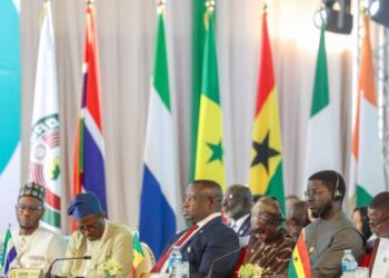 Julius Maada Bio, président de la Sierra Leone, élu président de la CEDEAO