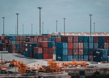 EXPORTATIONS : Une hausse portée par le pétrole 