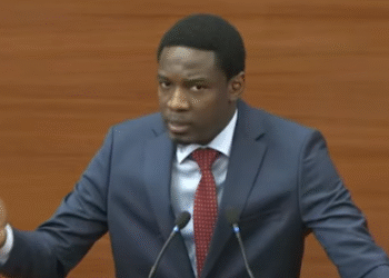 Assemblée Nationale : Papa Djibril Fall demande des explications au Papa Djibril Fall sur les 5 milliards destinés aux victimes des manifestations