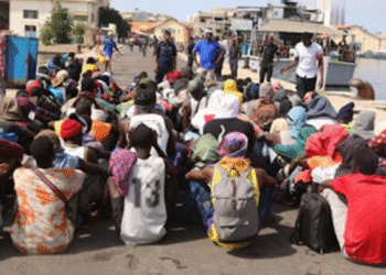 IMMIGRATION IRRÉGULIÈRE : Une pirogue transportant 112 migrants échoue à Ouakam