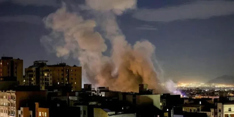 FRAPPES AMÉRICAINES ET SIONISTES : L’Iran ne se fixe « aucune limite » dans son droit de à se défendre