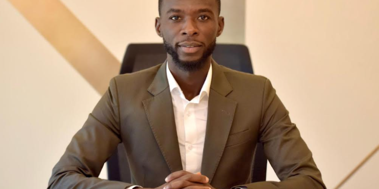 CONTRIBUTION / CANDIDATURE DE MACKY SALL A L&rsquo;ONU : Une partie de la société si vile atteinte de « Cécité civile » du Sénégal se ridiculise !