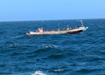 ÉMIGRATION IRRÉGULIÈRE : 139 migrants et le corps sans vie d&rsquo;un nouveau-né débarqués par la Marine