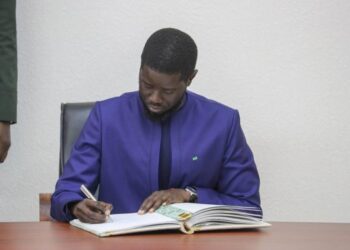 Durcissement des peines contre l&rsquo;homosexualité : Le Pr. Diomaye promulgue la loi