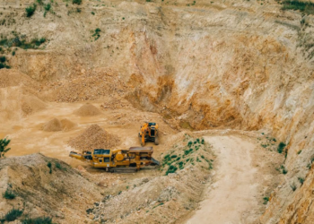 CONTRIBUTION : Les mineurs artisanaux africains méritent le développement, pas l’effacement 