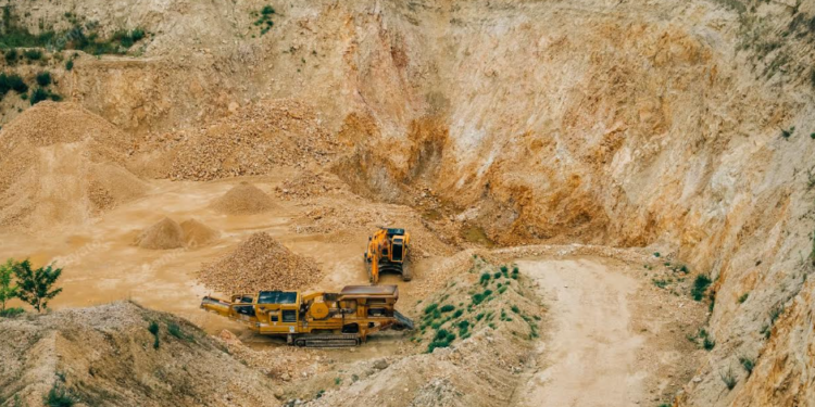 CONTRIBUTION : Les mineurs artisanaux africains méritent le développement, pas l’effacement 