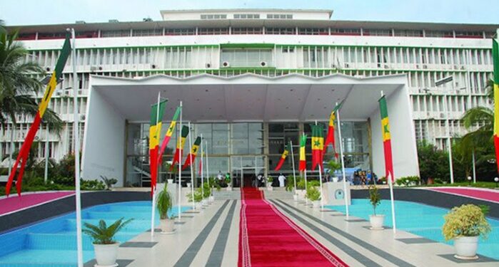 PROPOSITION DE LOI MODIFIANT LES ART L29 ET L30 DU CODE ÉLECTORAL : La voie ouverte aux leaders politiques sous le coup de l’inéligibilité 