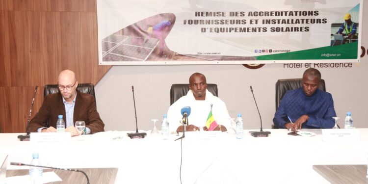 TRANSITION ÉNERGÉTIQUE : L’ANER accrédite 13 prestataires solaires 
