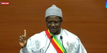 Dernière minute :  Cheikh Bara Ndiaye arrêté à l’Assemblée nationale par la Section de Recherches