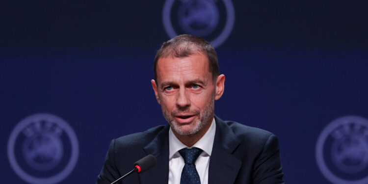 CRITIQUES SUR LE NOMBRE D’ÉQUIPES AFRICAINE AU MONDIALE : La FSF et les fédérations de douze pays vent debout contre le président de l’UEFA