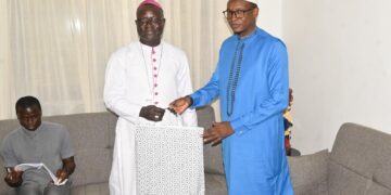VISITE DE COURTOISIE DE LA HAUTE AUTORITÉ DU WAQF À L’ARCHEVÊQUE DE DAKAR : Vers un partenariat institutionnalisé avec l’Église catholique du Sénégal