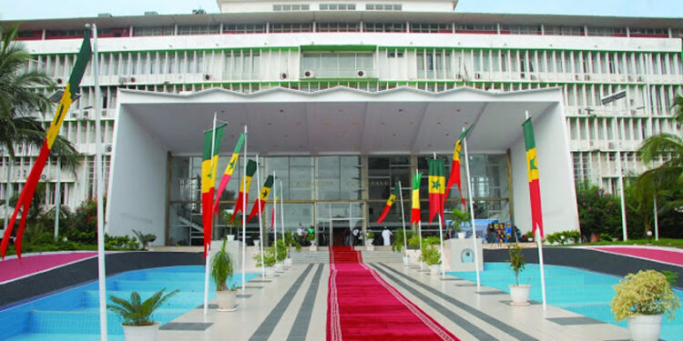 ASSEMBLÉE NATIONALE : L&rsquo;opposition saisit le Conseil constitutionnel sur le cas Ousmane Sonko