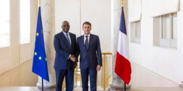 Palais de l’Élysée : l&rsquo;ancien Pr Macky Sall, reçu par le président Macron