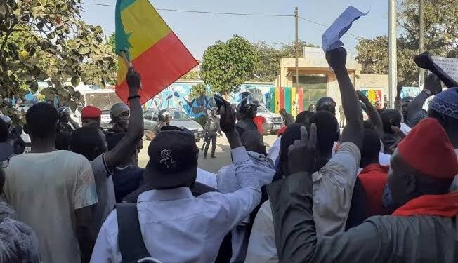 AUDIENCE AVEC LE PRÉSIDENT : Voix discordantes au sein du Collectif des anciens détenus 