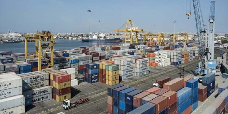 ÉCHANGES AVEC L’EXTÉRIEUR : Baisse de 11,6 milliards des importations en février 2026