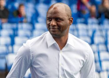 EQUIPE NATIONALE : Patrick Vieira se rapproche du banc des Lions