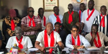 IBRAHIMA SARR, SECRETAIRE GENERAL DU SNTPT : « Le changement de Gouvernement semble avoir plongé le dossier de La Poste dans un inquiétant oubli administratif »