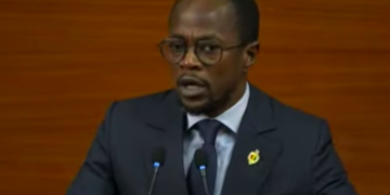 Abdou Mbow : « C’est une guerre politicienne entre Diomaye Faye et Ousmane Sonko qui se cache derrière cette révision constitutionnelle»