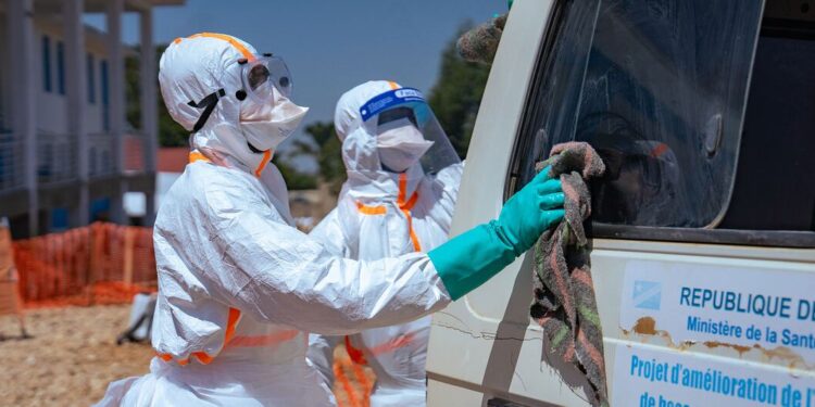 ÉPIDÉMIE D’ÉBOLA EN RDC : L’OMS et les autorités congolaises accélèrent les essais cliniques