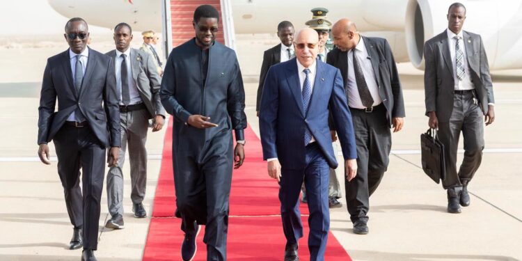 DE RETOUR D’ABU DHABI : Diomaye fait un « halte fraternel » en Mauritanie