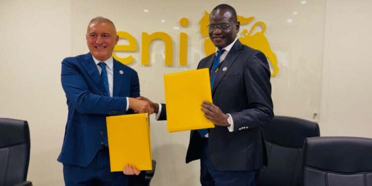 EXPLOITATION PÉTROLIÈRE ET GAZIÈRE : Le Sénégal et Eni signent un Protocole d’Accord pour évaluer le potentiel de cinq blocs offshore