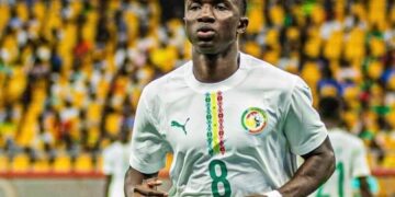 LAMINE CAMARA, MILIEU DE TERRAIN SENEGALAIS : « Je suis venu en étant 100 % concentré et j’espère être en forme à 100 % le jour du match »